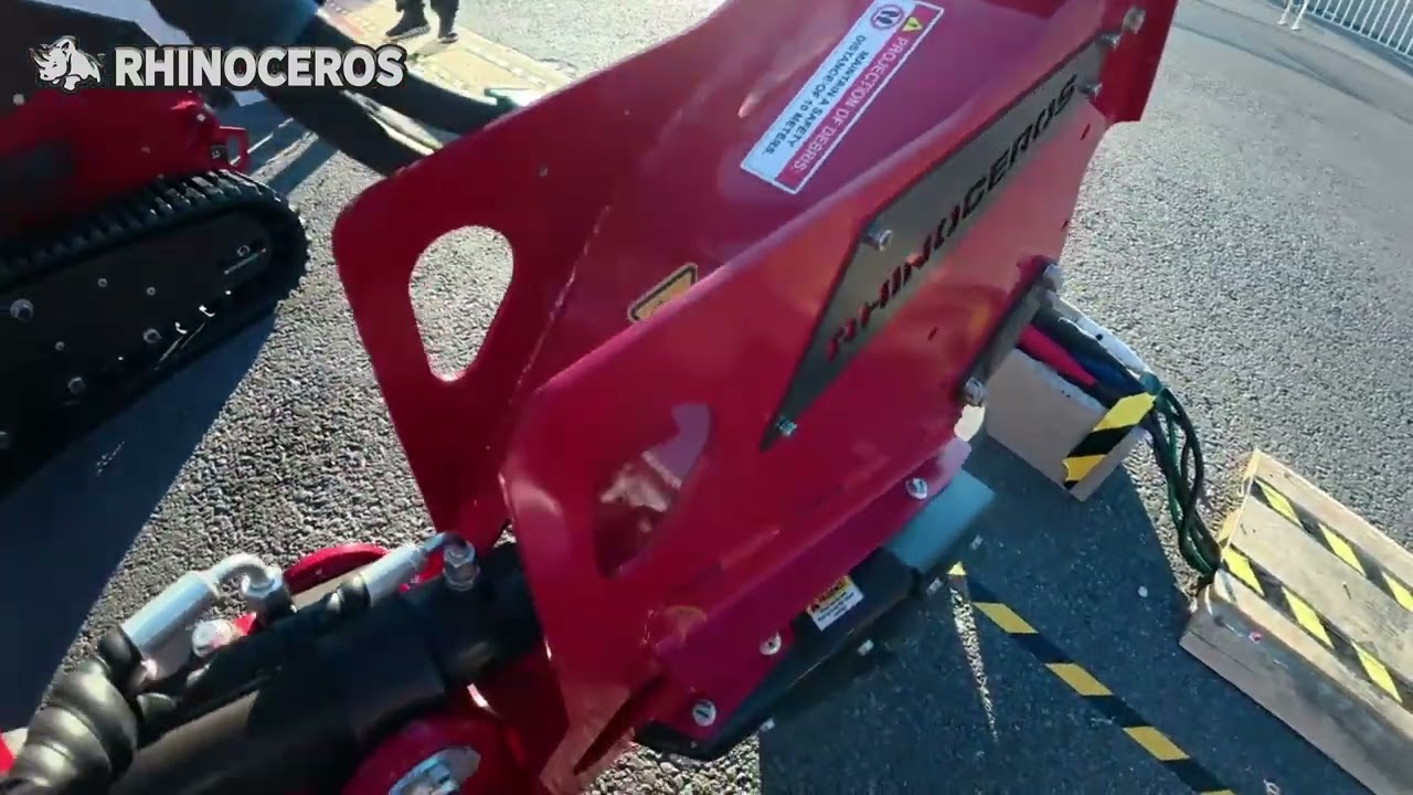 The Rhinoceros KSG30 stump grinder in action.Full review by SoKy Garage