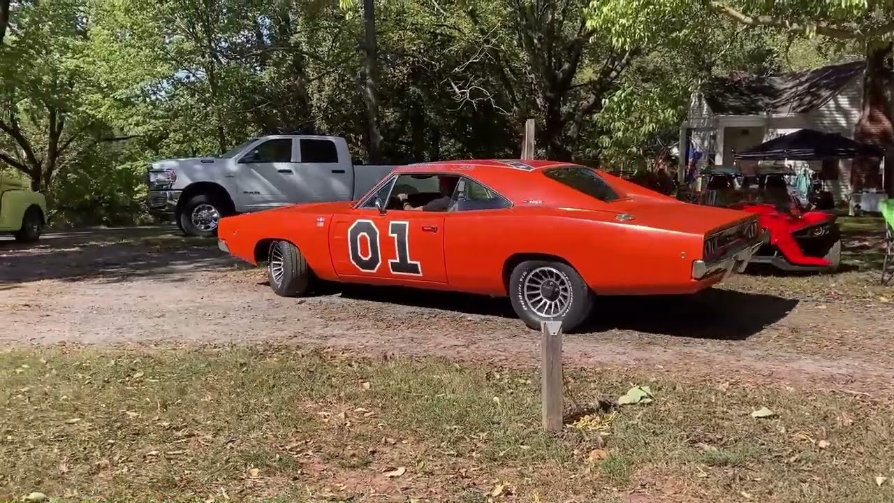 Popular Movie and TV Cars -  (Herbie The Love bug, KITT, General Lee)