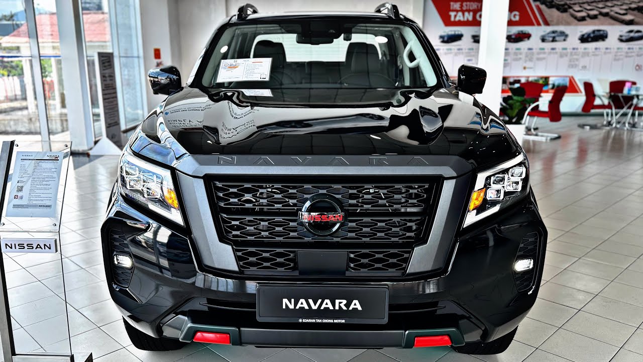 ⚫️ (2024) Nissan Navara 2.5L Pro-4X AT Black Color | The Best Pickup Track ! in-depth walkaround
