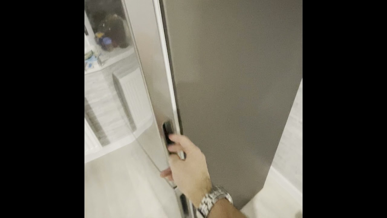 Холодильник SAMSUNG RB37A5001SA распаковка, первые впечатления