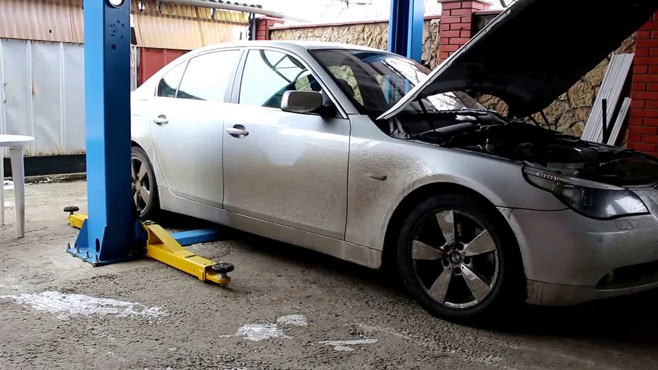 BMW 530i e60 4WD 2006 года Замена пыльника внутреннего ПРИВОДА и Сайлентблоков