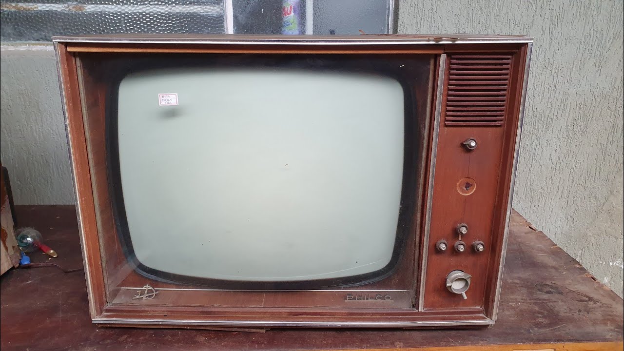 Funciona ou Explode? TV Antiga Philco 3D (1966)