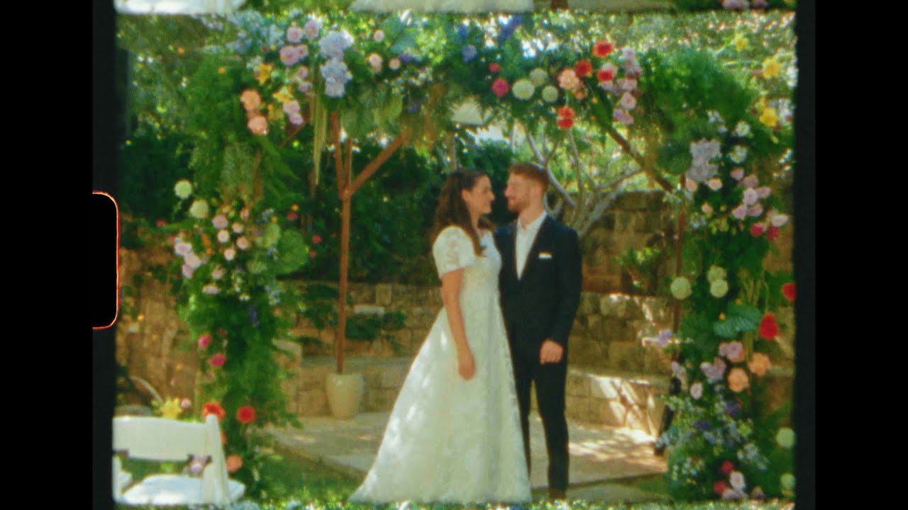 An intimate Jewish home wedding everyone falls in love with - Super 8