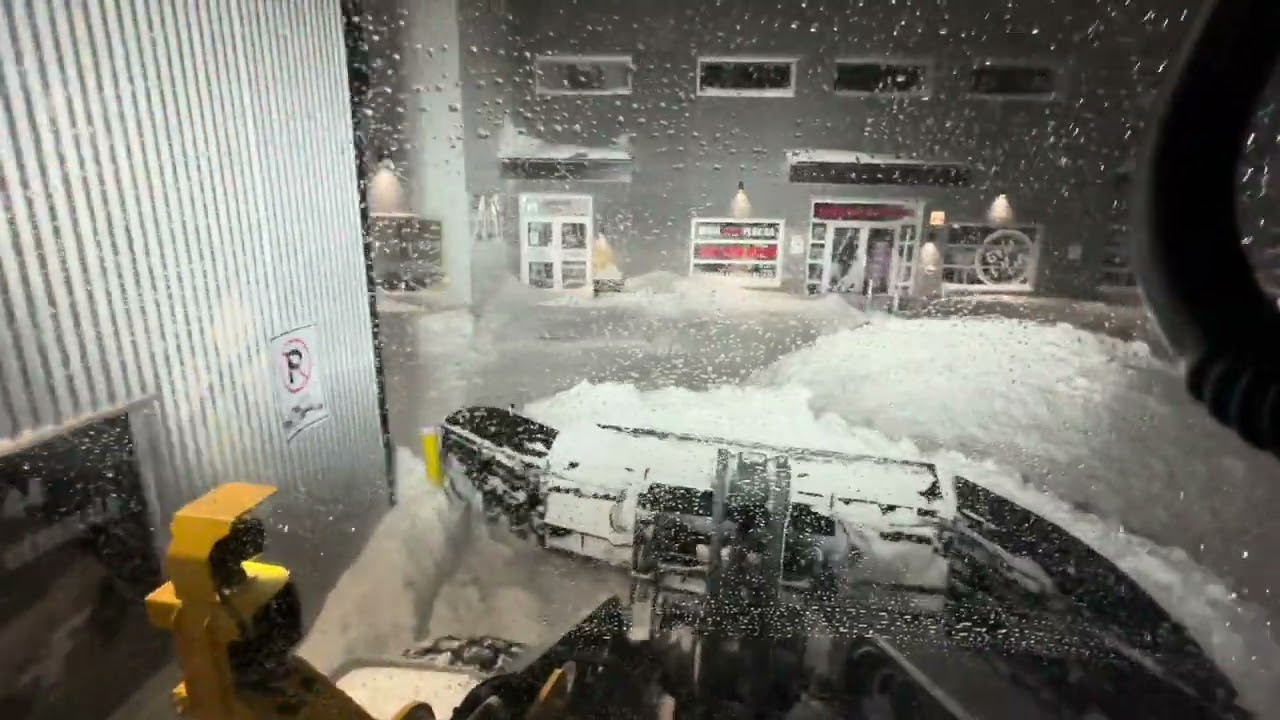 **Snow Plowing HUGE Commercial Lot / 12