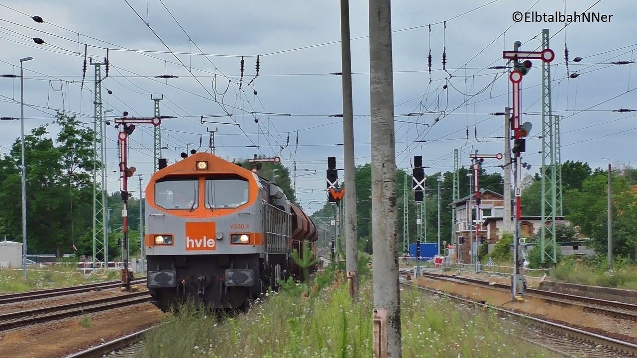 Calau (Niederlausitz) mit Formsignalen und HVLE Blue Tiger, Talent 2, Ost-/West-V60-Lokzug, V100