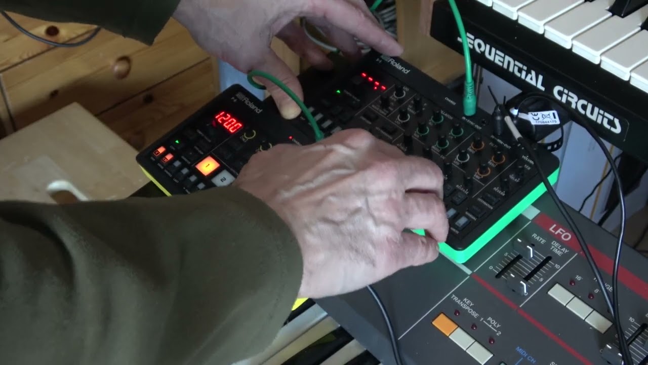 Roland S-1 & P-6 song Synth and Drums 20.3.2026.