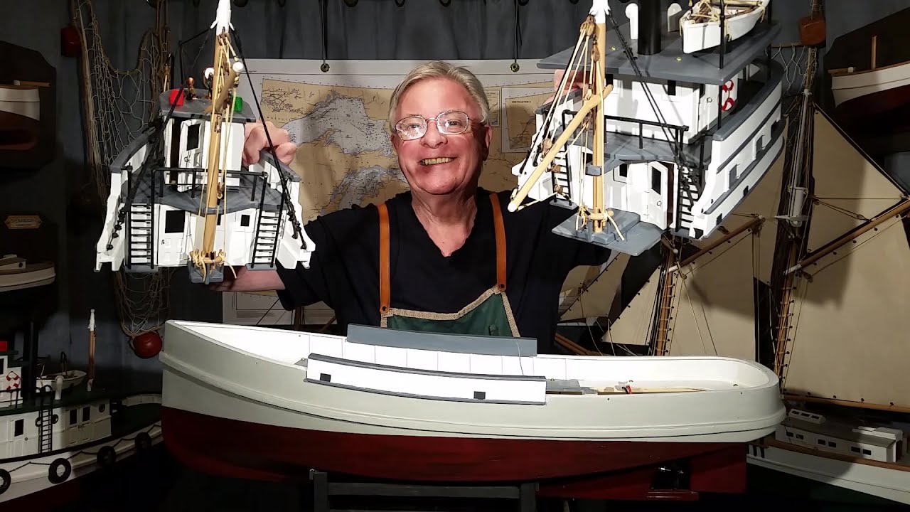 RC Lumber Hooker Ship Tour On Deck And Below