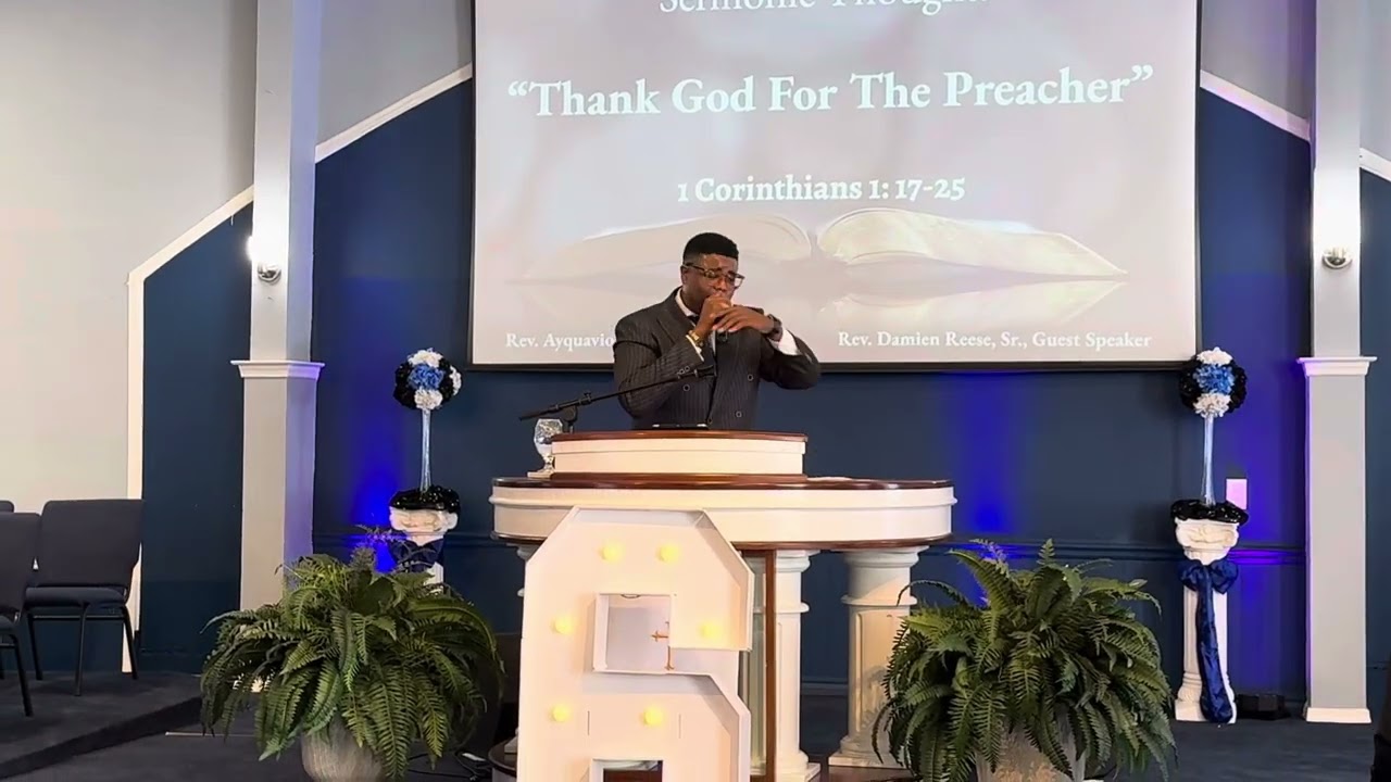 Pastor Damien Reese closing &ldquo;Thank God For The Preacher&rdquo;