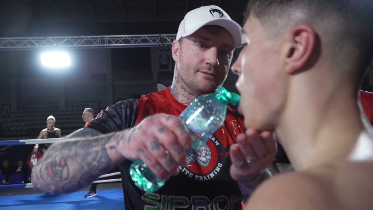 Urban Legend 48: Cosmin Brumă (Alex Filip) vs Mario Năsturică (Florin Ghiță)