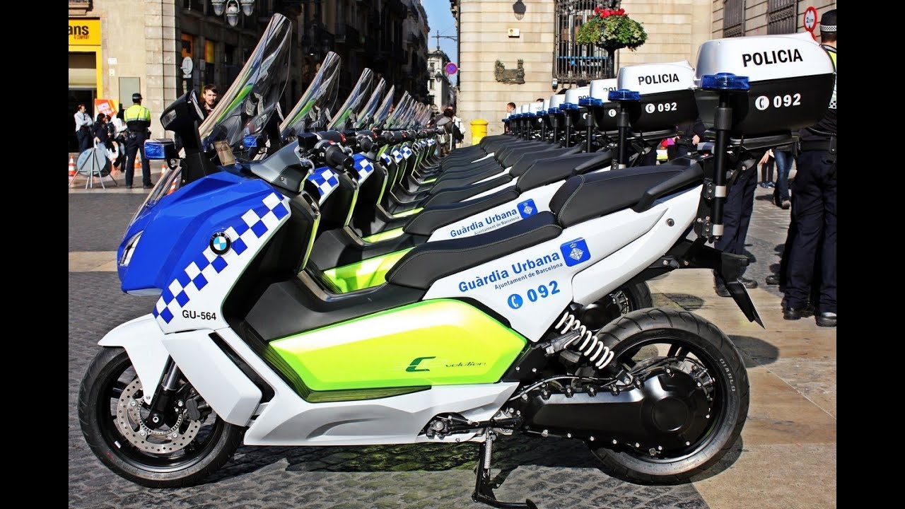 Motos Garage Tv: Entrega BMW C-Evolution a  Guardia Urbana Barcelona