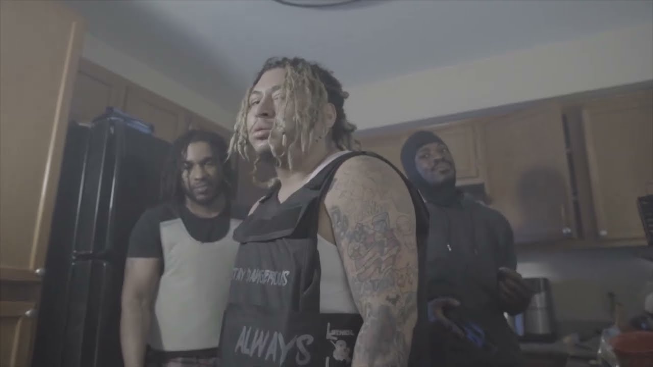 E4rmDaCity - No Talkin (Official Music Video)
