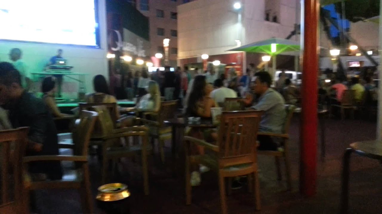 Queen Vic Lloret  De Mar