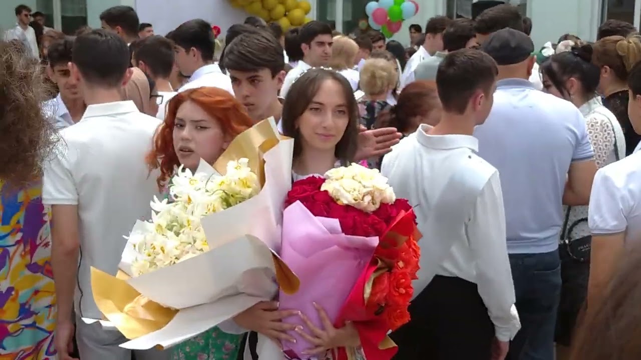 Quba son zəng 2024 Zaur Cəfərov adına 3 ✓ saylı məktəb. Video: Elmar Salayev.