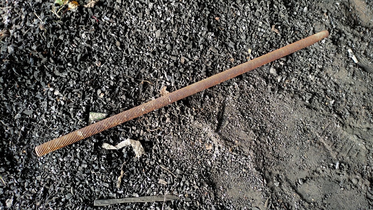 We Show You The Easy Way to Forge a CROWBAR #Shorts