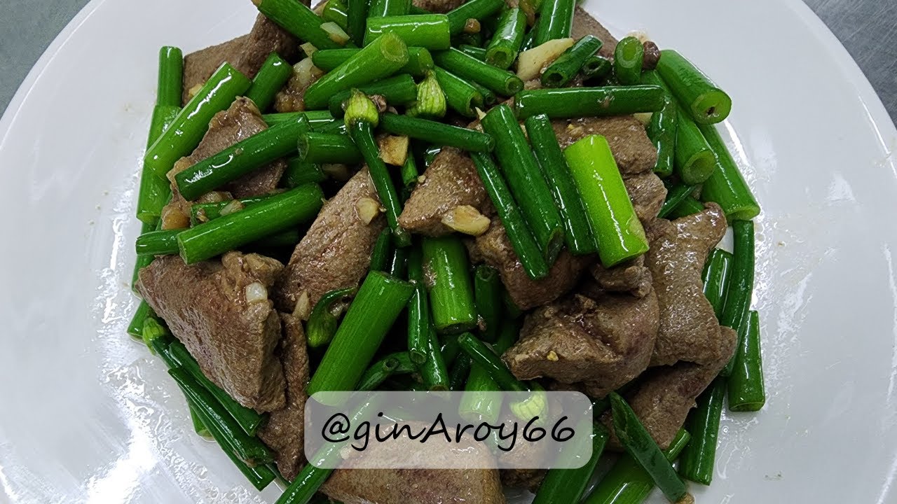 Pad Dak Hom Sai Tub | Stir Fried Pork Liver with Onion Flower | ดอกหอมผัดตับ