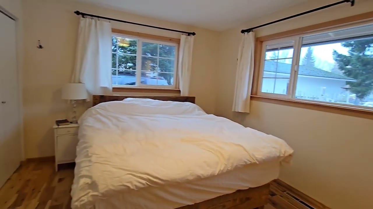 24 Shiras Drive