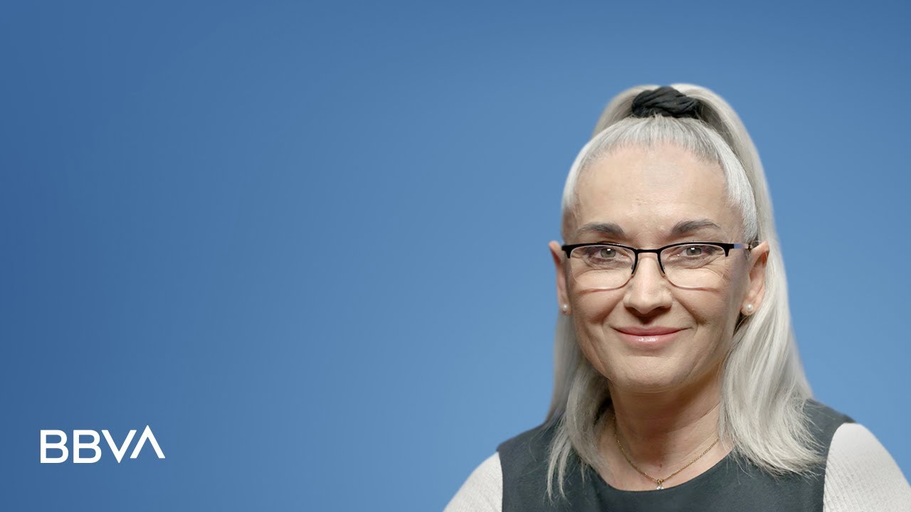 El maravilloso mundo de las c&eacute;lulas. Eva Nogales, biof&iacute;sica