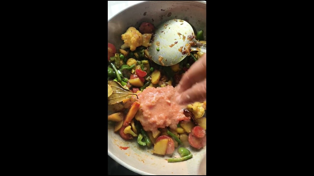 मिक्स वेज की टेस्टी सब्जी बनाने की रेसिपी😋