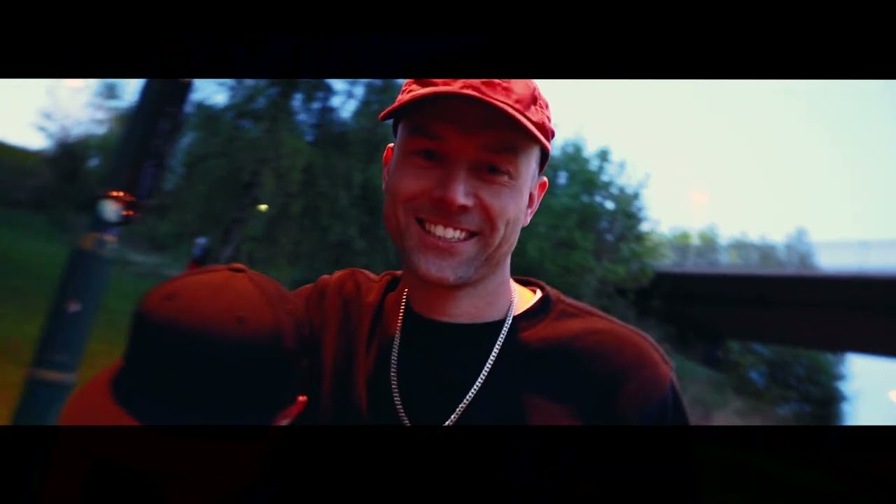 King Ting - Chuck Norris [OFFISIELL MUSIKKVIDEO]