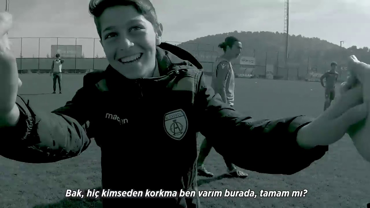 BU KEZ CÜNEYT ÇAKIR OFSAYTA DÜŞTÜ...
