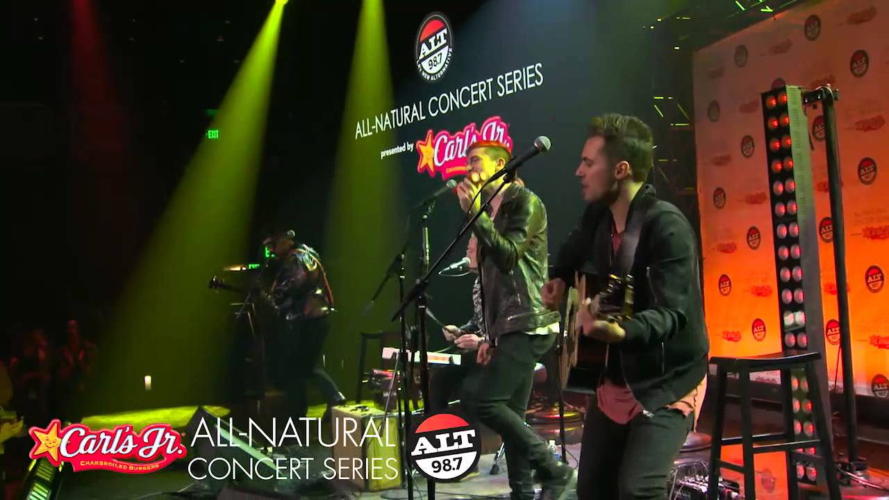 WALK THE MOON 