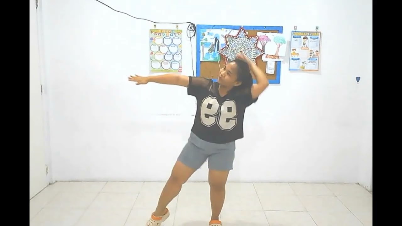 Bumble bee Zumba