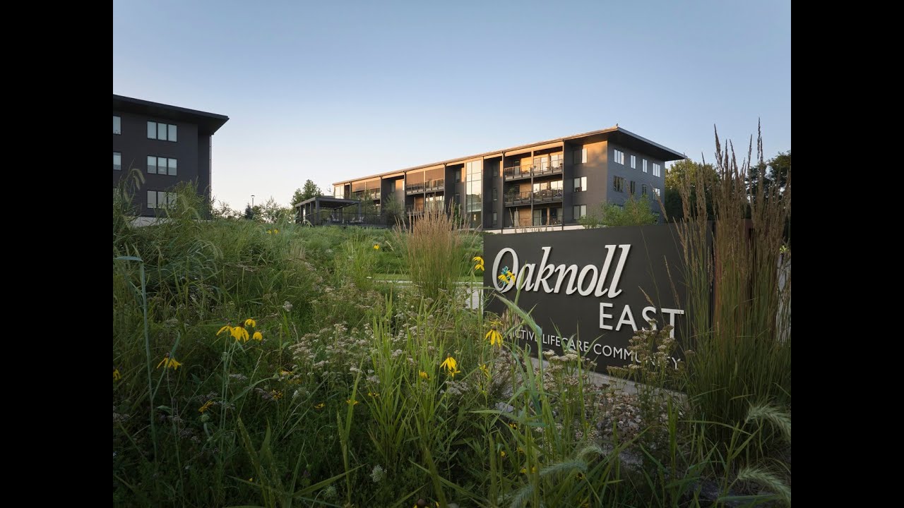 Видеообзор квартир размеров B и D в жилом комплексе Oaknoll East.