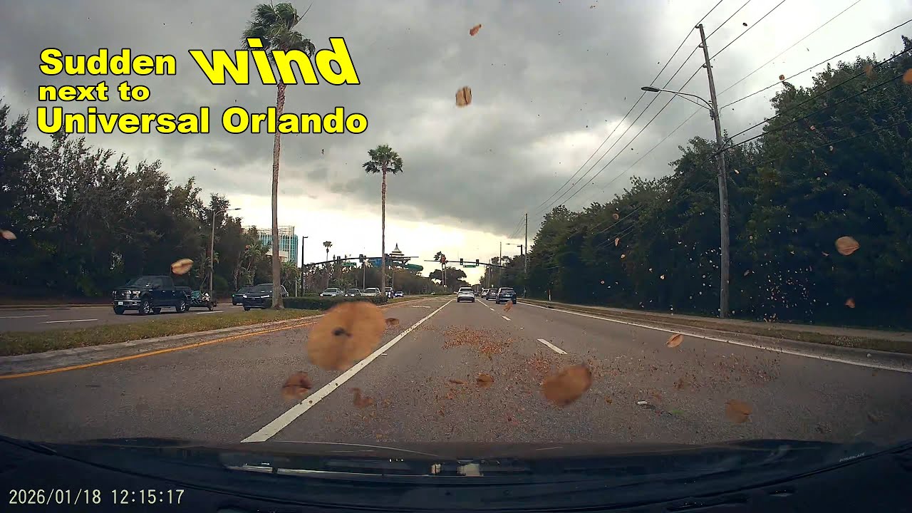 Sudden gusty wind near Universal Orlando