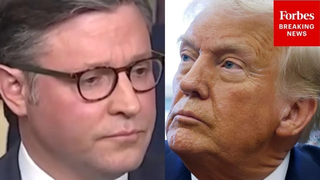 Срочные новости: спикер Джонсон проводит пресс-брифинг после того, как Трамп отдал приказ о блока...