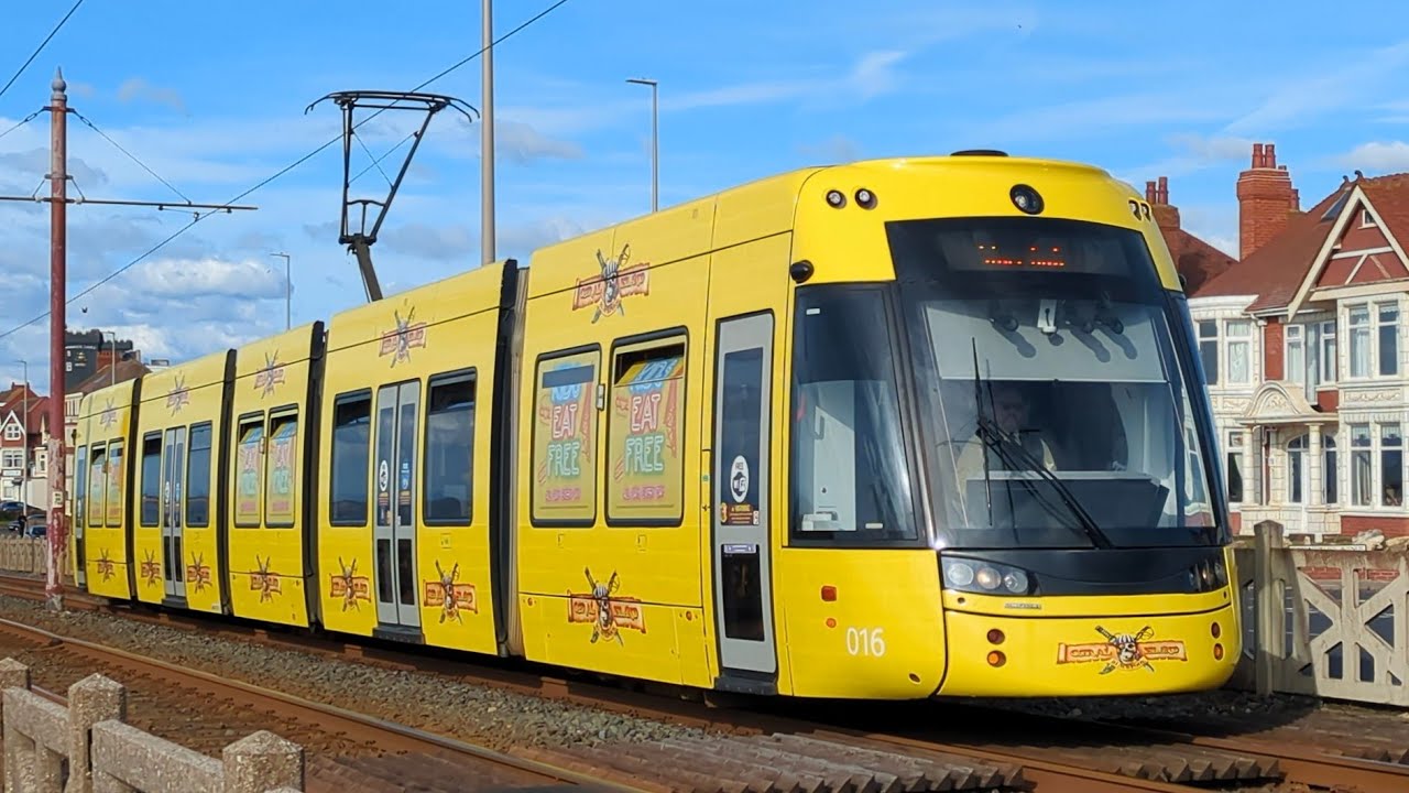 Easter Sunday on Blackpool Tramway