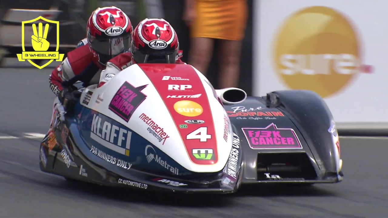 Isle of Man TT - 3 Wheeling 2016 Sidecar Race 2 Reeves & Farrance No 4