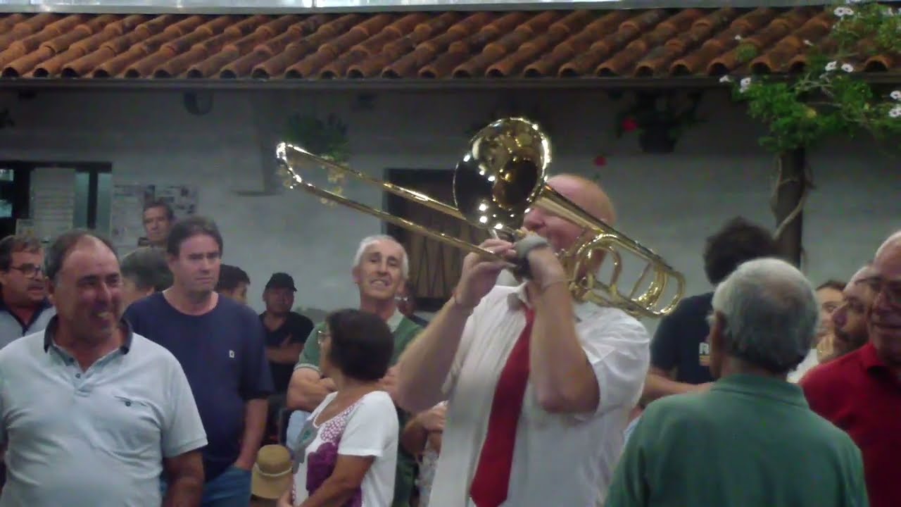 Banda Mus. Fajões (M.: Bruno Costa)WAY DOWN BLUES-D.Armitage-Solo:Nuno Martins/L.AMERICA-B.Willemsen