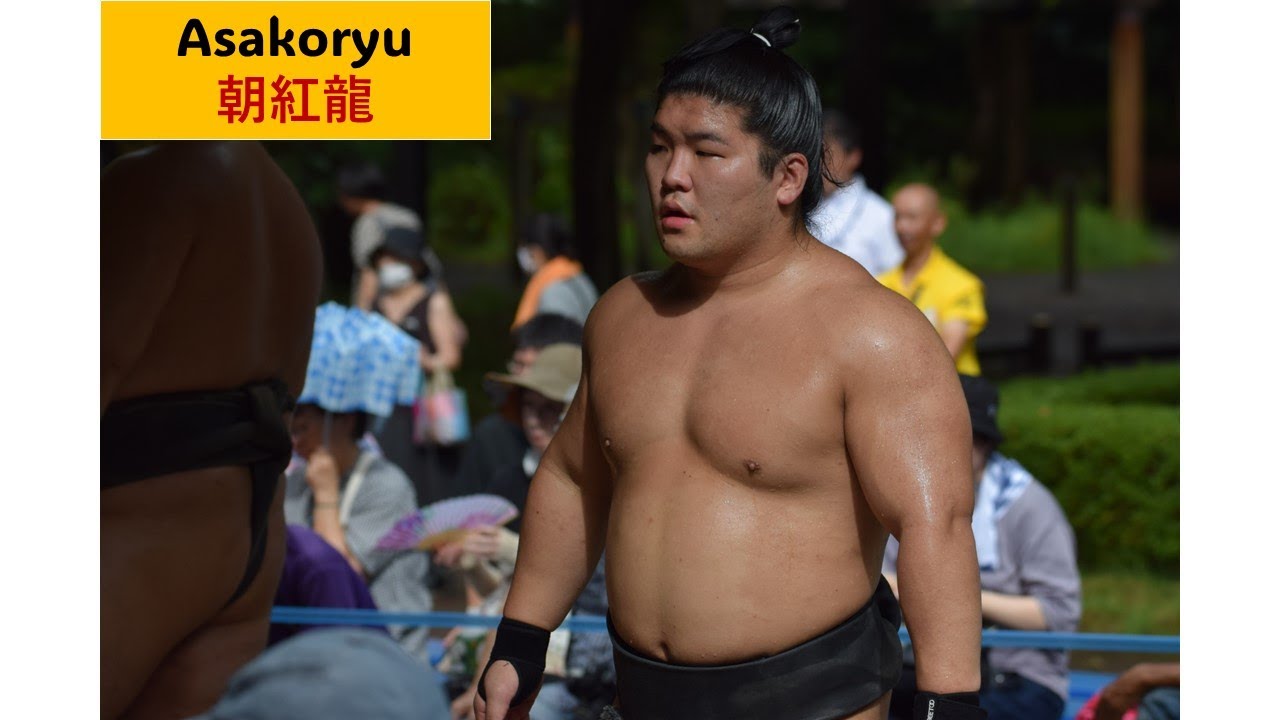 Muscle man seeks to shock sumo's elite (朝紅龍は強いぞ！高砂部屋平塚合宿リポート)