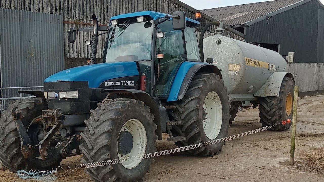 TM165 spreading slurry 2000g major tanker