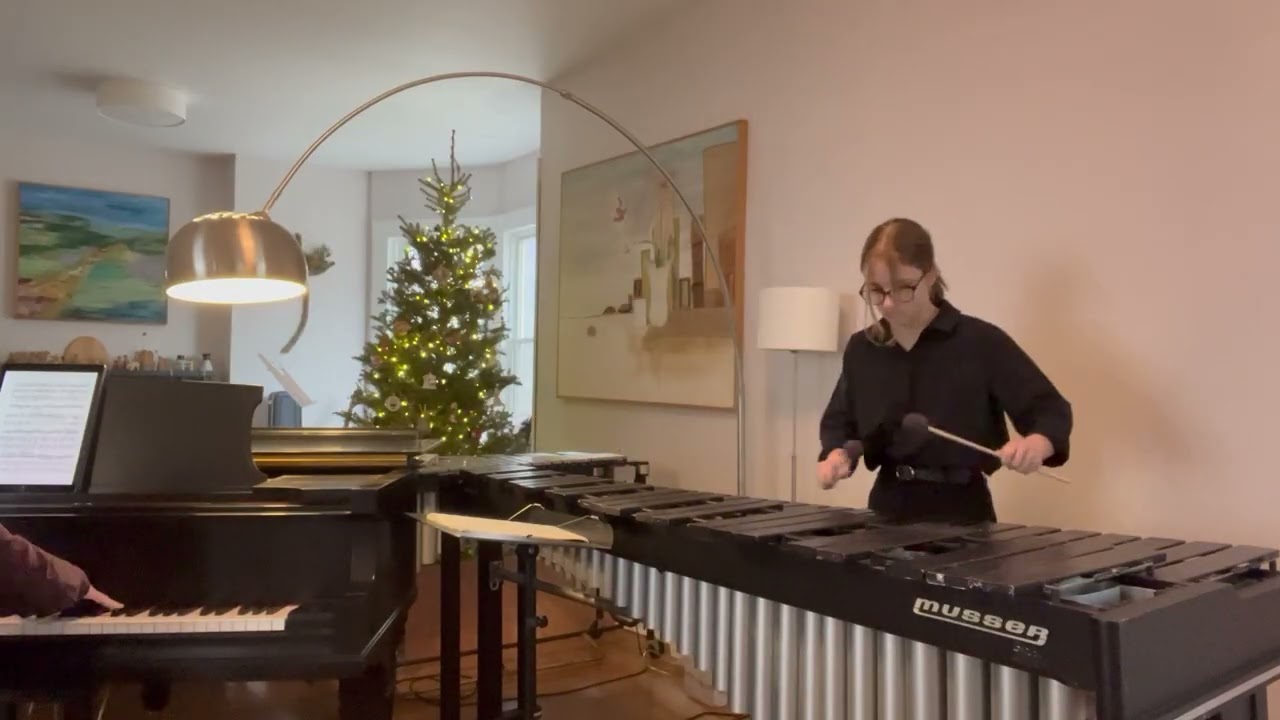 Concertino for Marimba by Paul Creston, played by Marta Macur (first movement)