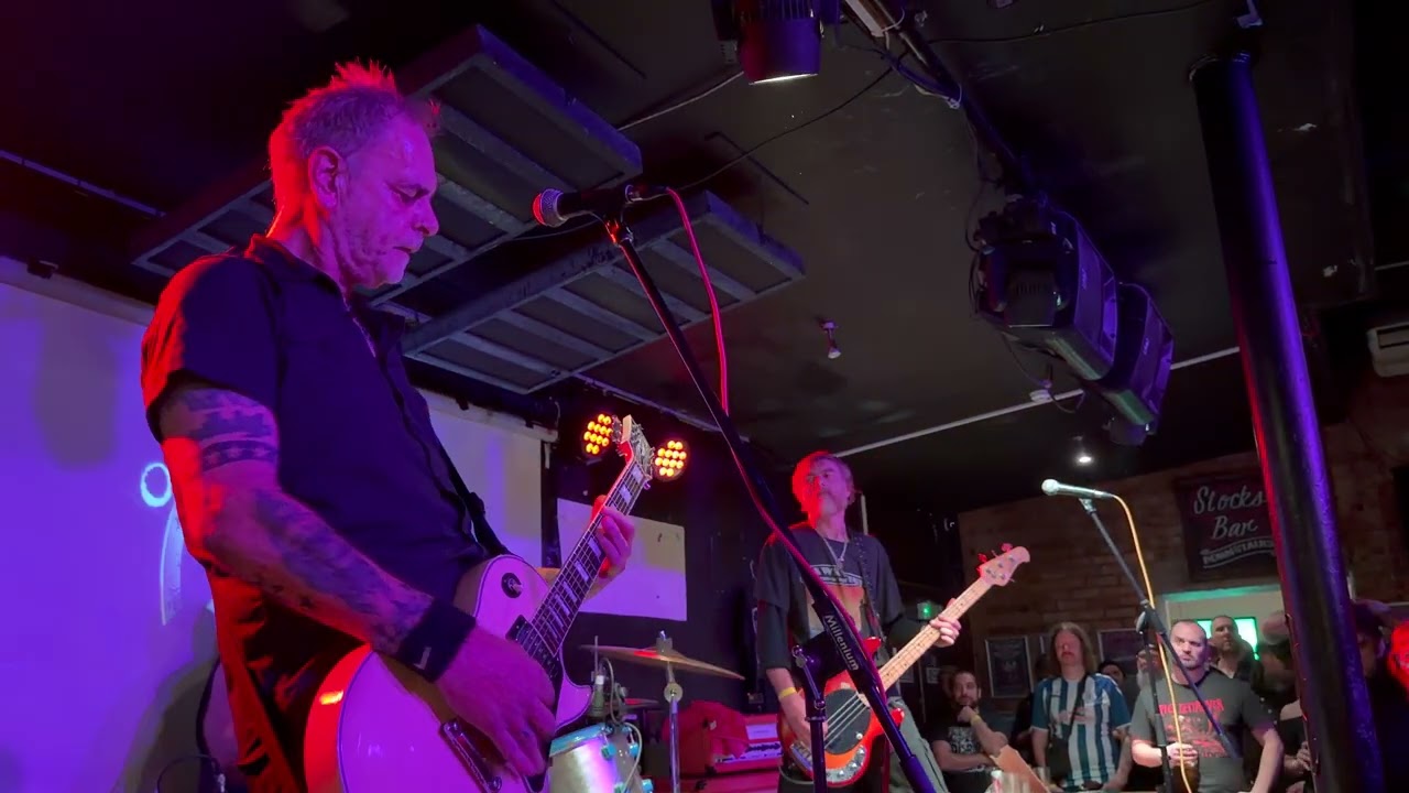 Antisect - End of Days / Black - live at the New Cross Inn
