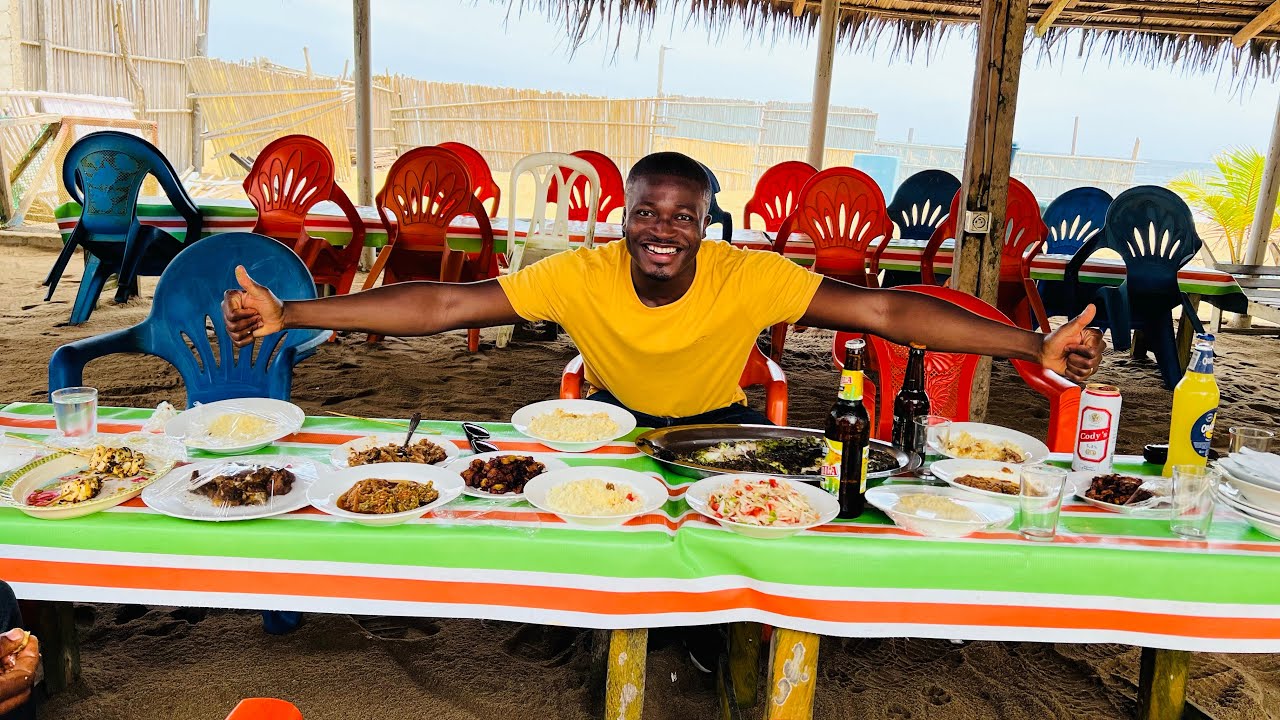 SURPRISE ! Je vous montre notre HÔTEL 100% ÉCOLO en AFRIQUE !