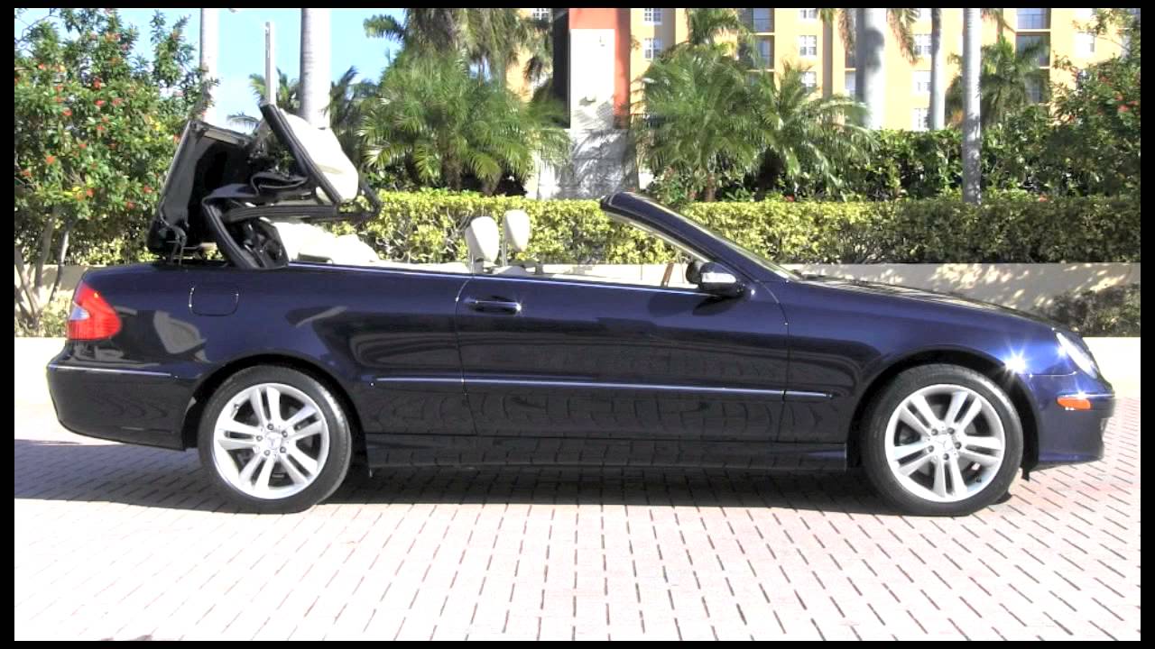 2006 Mercedes-Benz CLK350 Capri Blue Metallic Autos of Palm Beach A2892