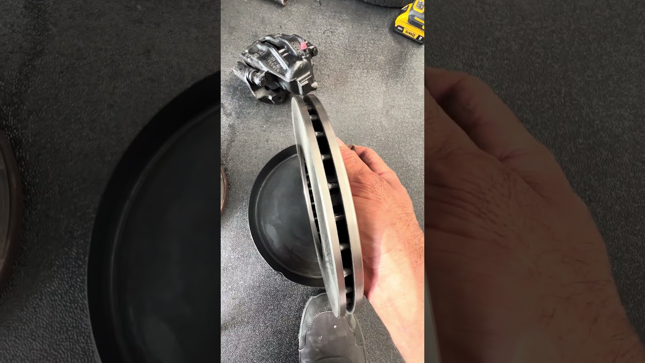 🚨Brake Upgrade on Gol Saveiro Voyage Passat squares✅. #brakes #officialsquare #upgrade