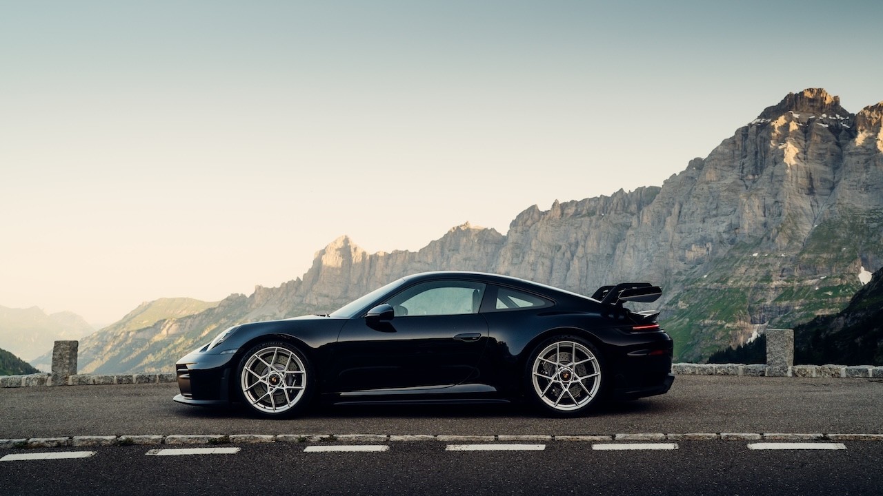 Susten Pass Sunrise Coffee Run In My Porsche 992.2 GT3