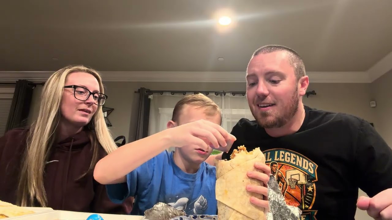 KAYDEN RIPS- 🌯 BURRITO BANDITO REVIEW—REDDING, CA (AIRPORT RD) #foodreview #burrito #foodlover #food