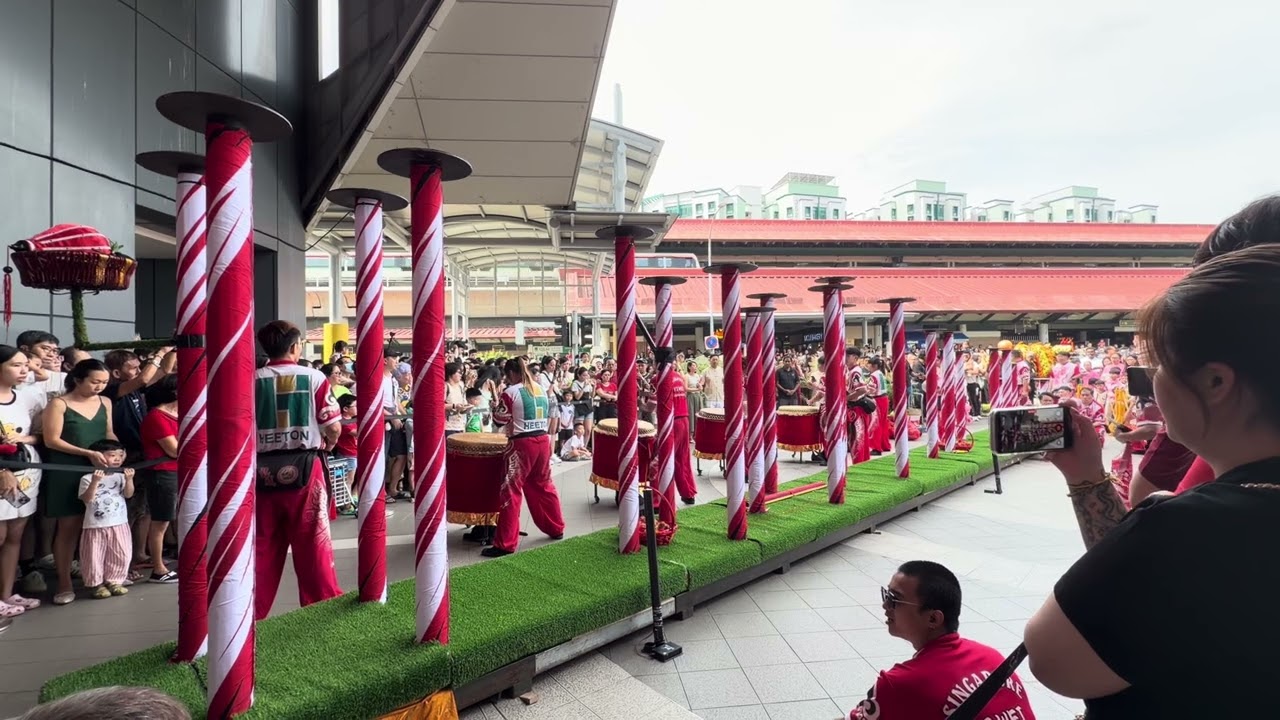 Drum Dance Sun Plaza Sembawang Chinese New Year 2026 Yi Wei Singapore