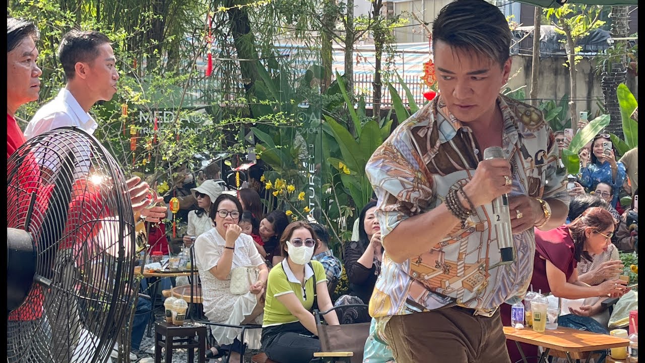 Mr Đàm