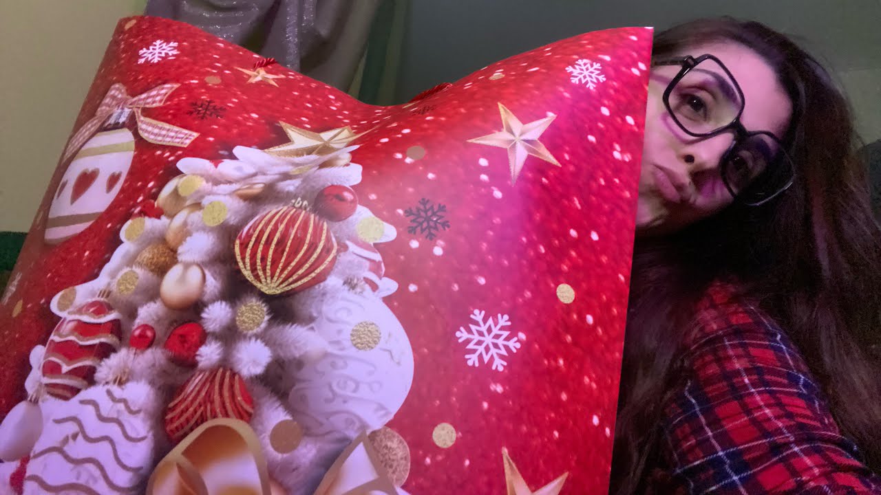 Asmr ITA🇮🇹 Unboxing regali di Natale in whispering💆🏻‍♀️🎁🎄