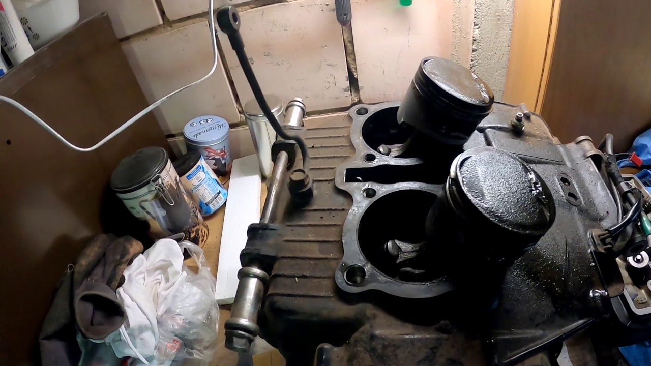 Zylinderkopf/Zylinder und Kolben ausbauen Honda cb 450 s