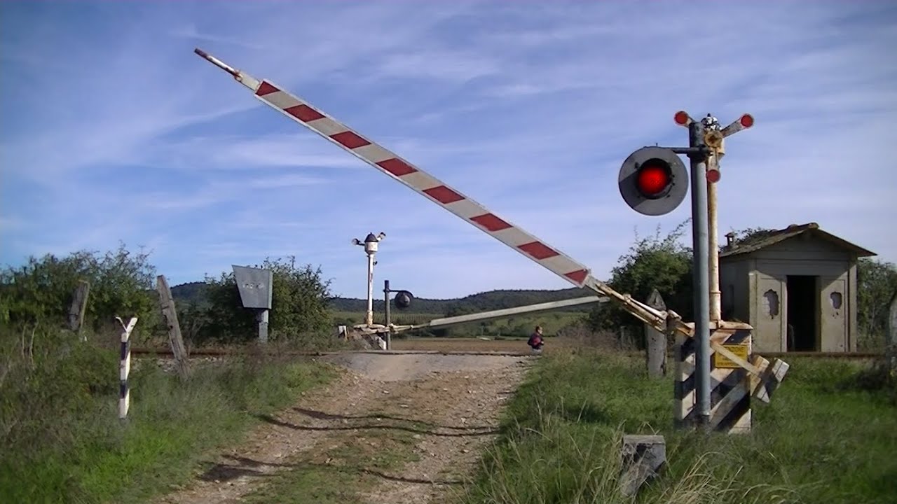 Spoorwegovergang Rapolano Terme (I) // Railroad crossing // Passaggio a livello