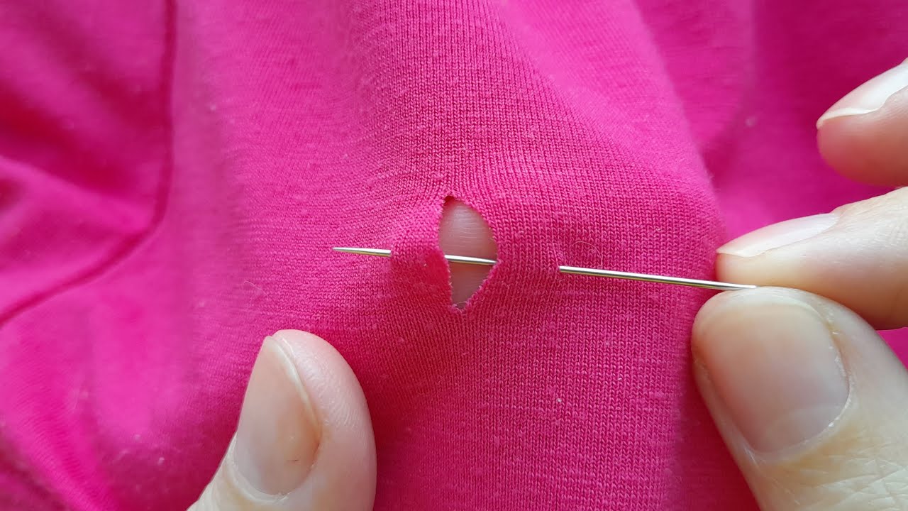 ✂️ Hand Sewing Hack – Fix Any Hole in Minutes!