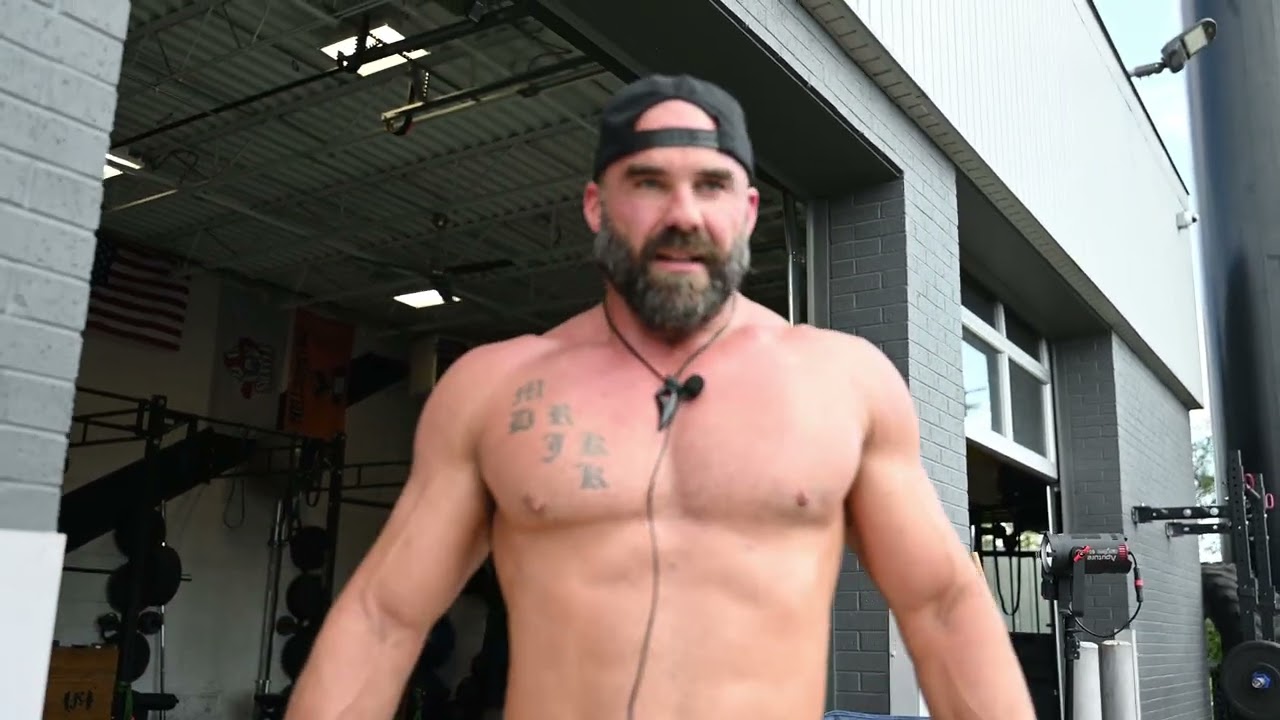 JK SQUATOBER DAY 4 (BUILD YOUR LEGS). Learn how to train your body the right way!
