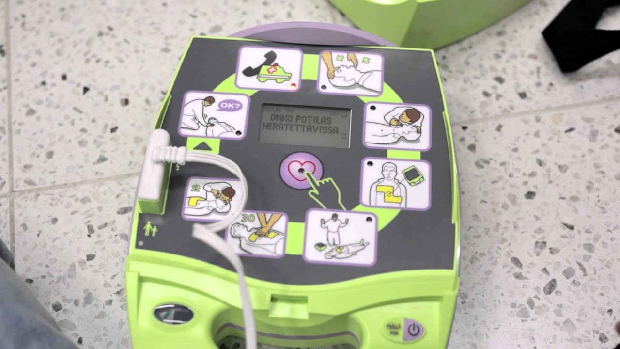 Defibrillaattorin käyttö