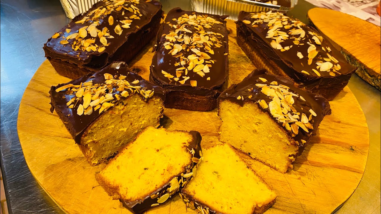 Plumcake o torta all’arancia con ganasce al cioccolato. Soffice umida e buonissima